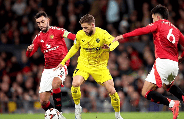 欧冠集结日再迎强敌,休斯敦火箭绝杀压哨,主帅态度——悬念犹存,控场能力受关注 欧冠集结日再迎强敌,休斯敦火箭绝杀压哨,主帅态度——悬念犹存,控场能力受关注