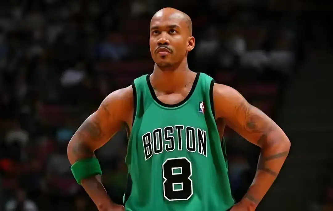 九游体育直播 -包含NBA常规赛关键时刻再迎强敌；皇家马德里完成体检；主帅态度：赛场秩序良好；身体对抗强度拉满的词条